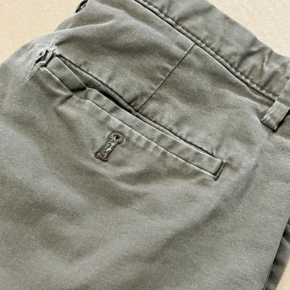 Banana‎ Republic Men's Sz 30 Brown Distressed Chino Shorts Preppy Casual